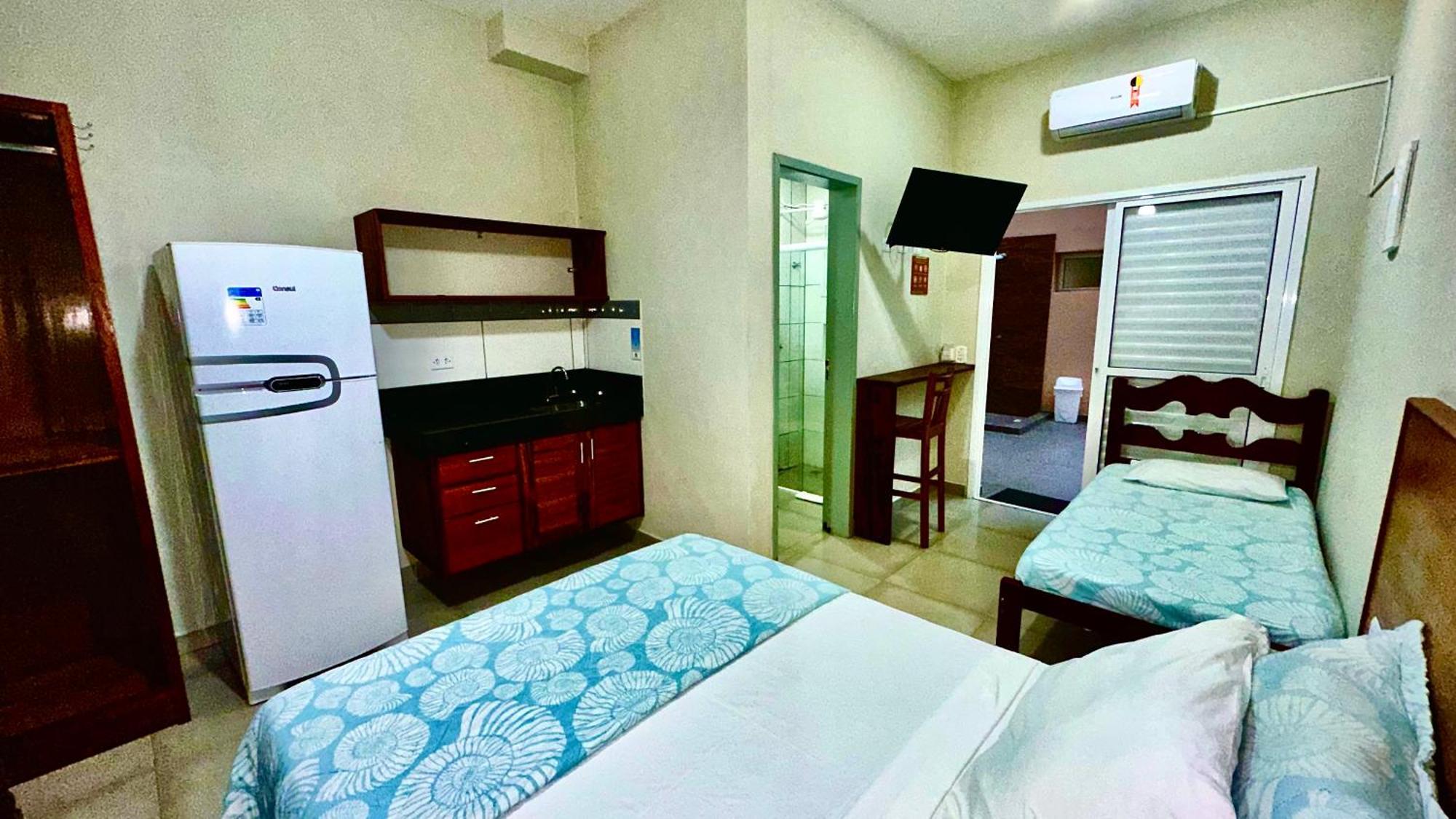 Pousada Praia Grande Hostel Ubatuba Buitenkant foto