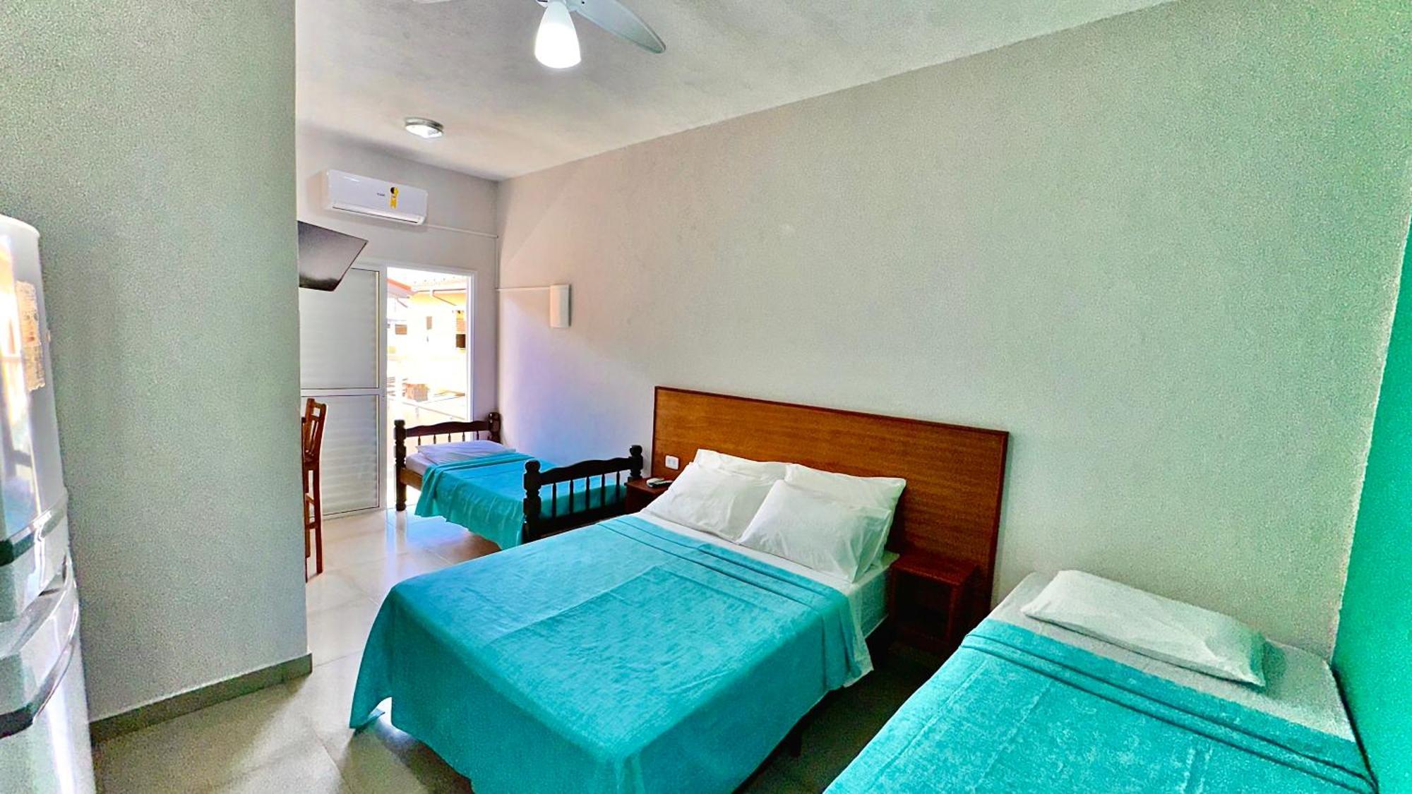 Pousada Praia Grande Hostel Ubatuba Buitenkant foto