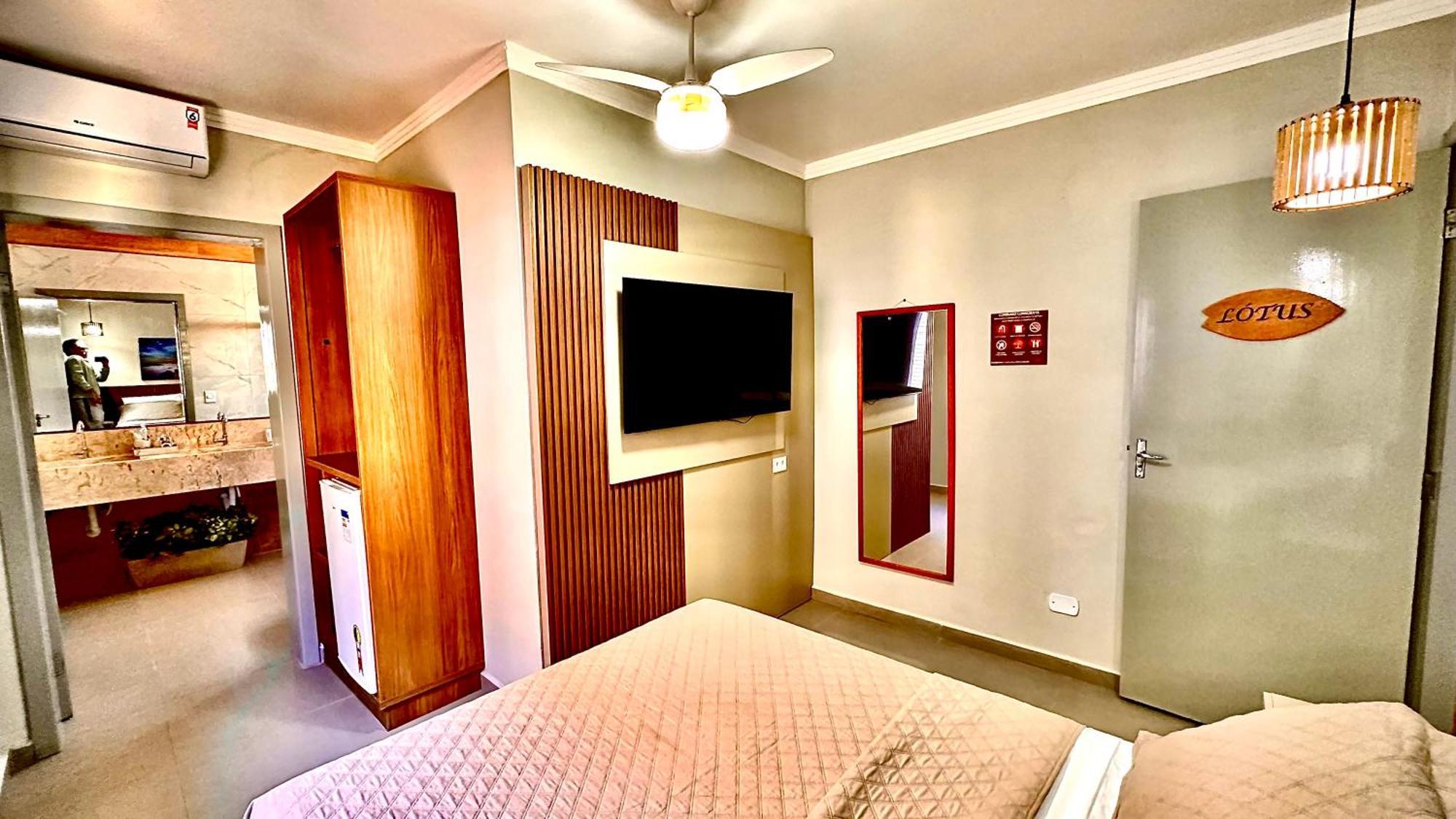 Pousada Praia Grande Hostel Ubatuba Buitenkant foto